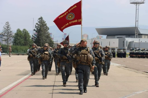 Төрийн далбааны өдөрт зориулсан нэгдсэн парадын бэлтгэл жигдэрч байна